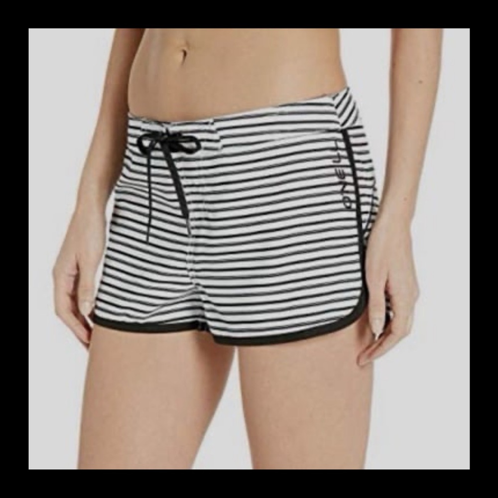 O'Neill Sea Level Womens White & Black 2" Boardshort Shorts